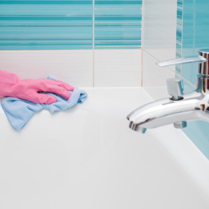 Bathtub Cleaning Services