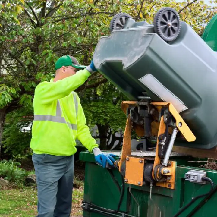 Commercial Trash Clean Up Services