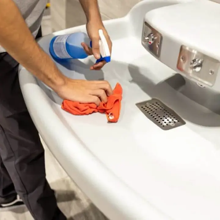 Commercial Common Restrooms Cleaning Services